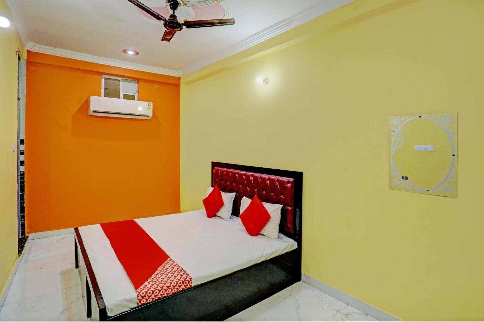 Oyo Flagship Hotel Star Inn กานปูร์ ภายนอก รูปภาพ